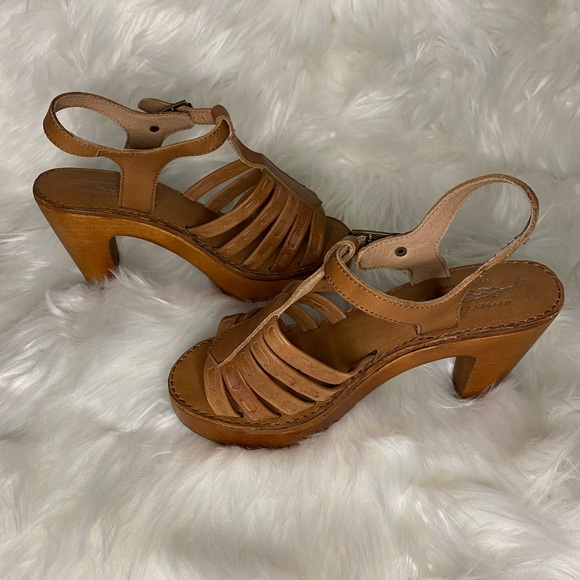 Free People Brown Strappy Block Heels - Picture 2 of 3